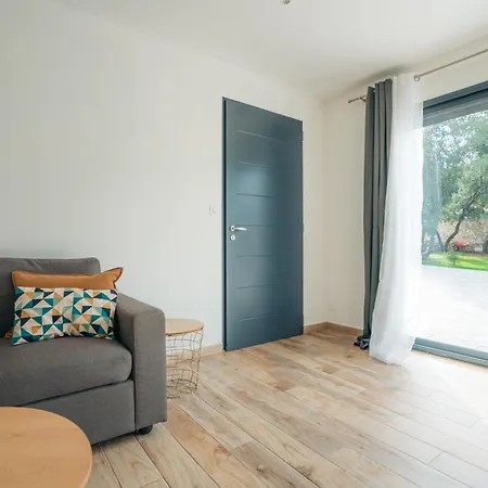 Le Prestige Yourhosthelper *